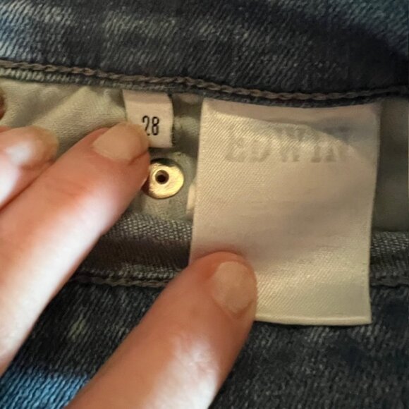 Edwin (Anthropologie) Cassia Mini Boot Jeans Size 28 Journey Wash Denim NWT - Picture 10 of 10